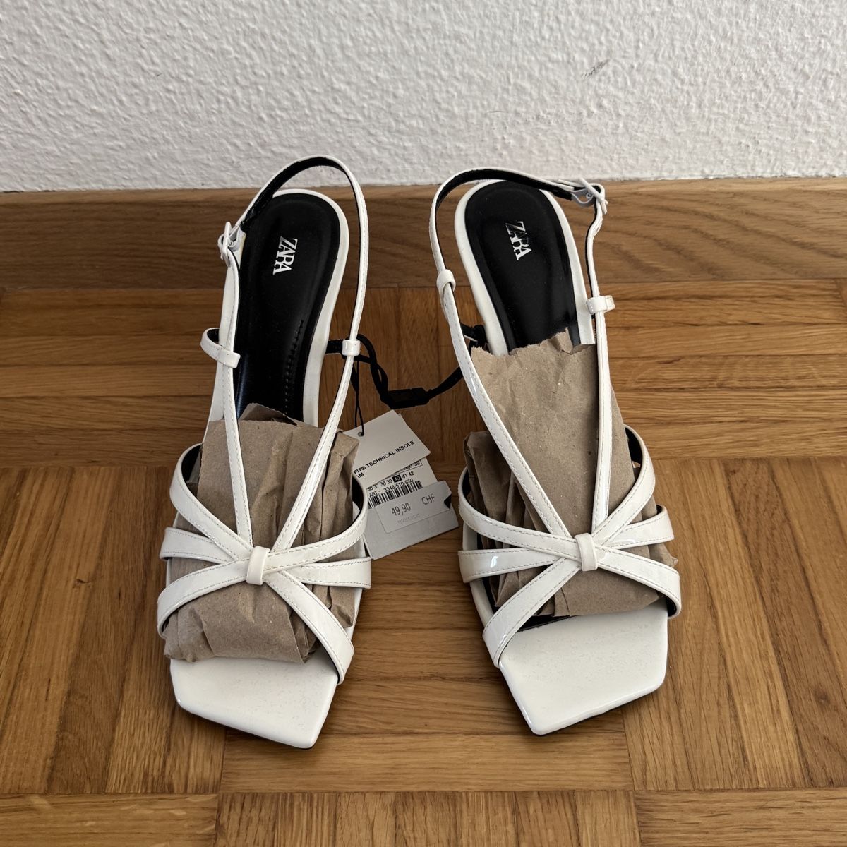 Zara Scarpe da donna: ZARA Keilabsatz Sandalen Gr. 40 – Usato da Wetzikon ZH venduto da tuna83 5