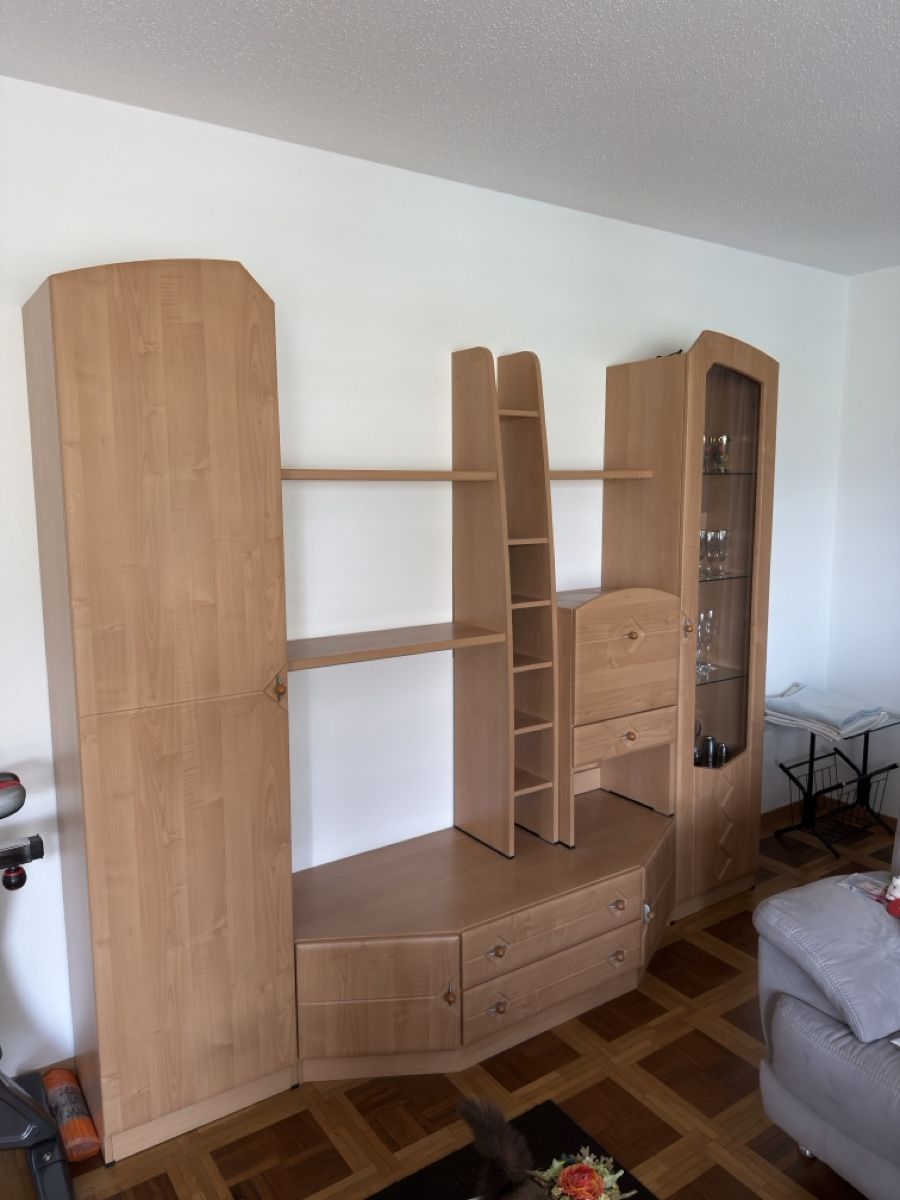 Étagères: Wohnwand 3-teilig gebraucht – D'occasion à Eyholz par fur_x6hk 2