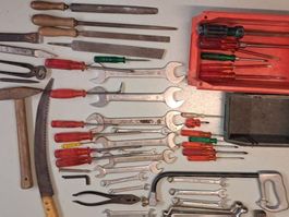 Div. Werkzeug 50 teilig