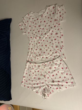 🍓 Schlafanzug von New Yorker