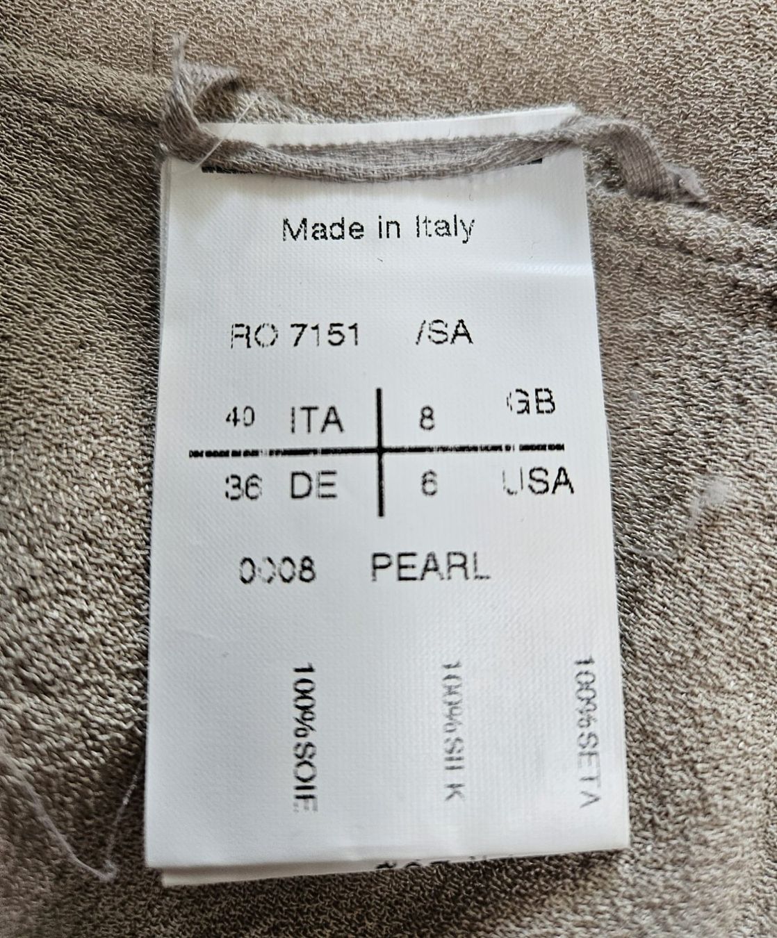 Rick Owens Camicette: Rick Owens Seidenbluse, Gr.38, Farbe Pearl – Usato da St. Gallen venduto da AnBau 3