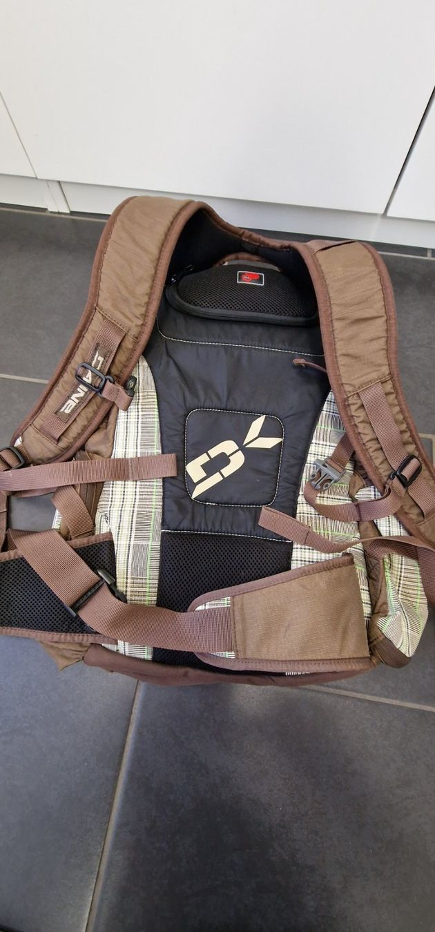 Dakine Sacs à dos: DaKine Rucksack – D'occasion à Oftringen par bin_2wk8 1