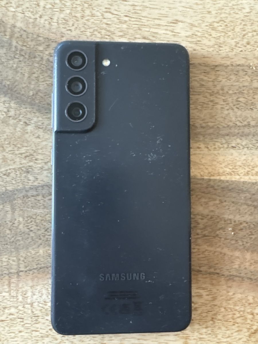 Samsung Handys / Smartphones: Samsung Galaxy S21 FE 5G – Gebraucht aus Luzern von DanAufder 1