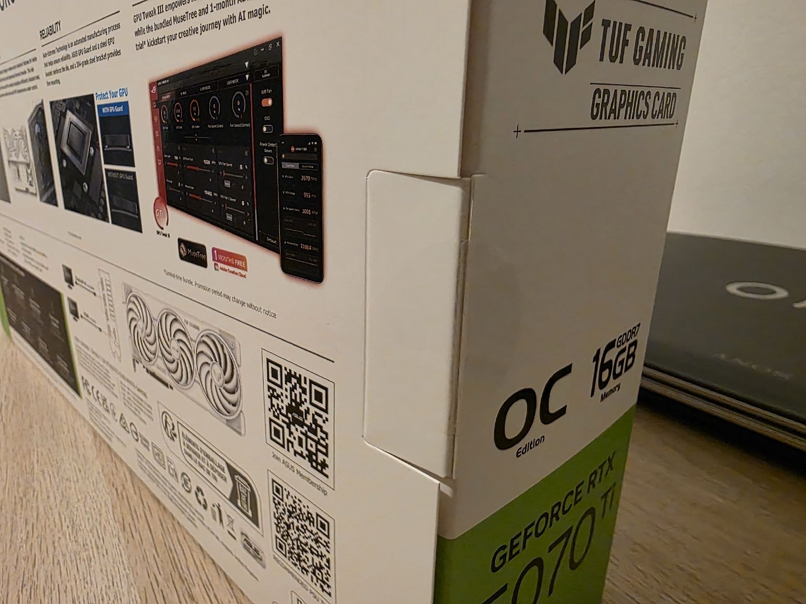 Asus Schede grafiche: Nvidia RTX 5070ti Asus TUF – Nuovo e nell'imballaggio originale da Cortaillod venduto da ioi_7rq6 2