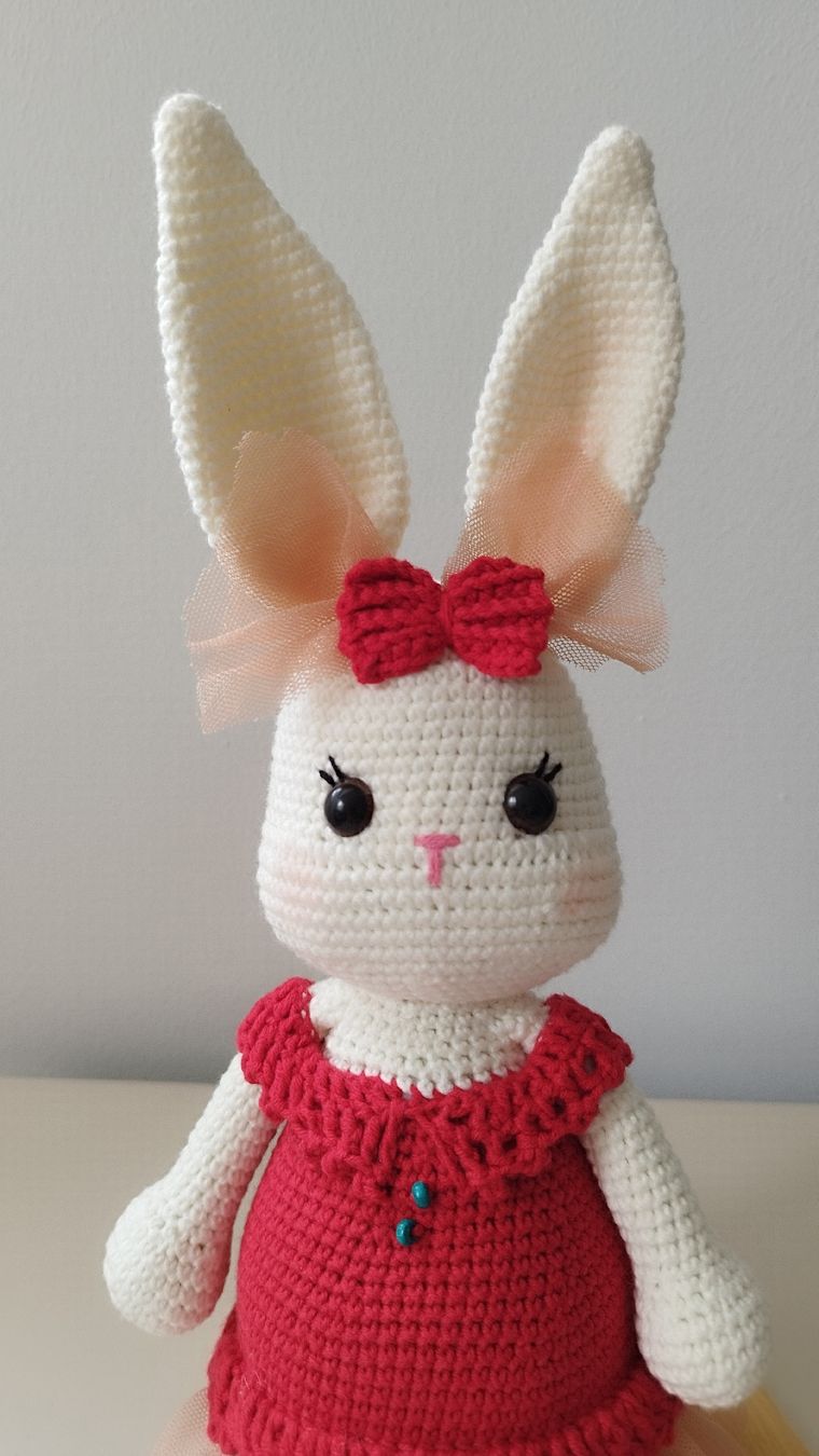 Bambole: Handmade Crochet Bunny Doll, New - Gift for Easter! 42cm – Nuovo e nell'imballaggio originale da Arnex-sur-Orbe venduto da can_97vn 1