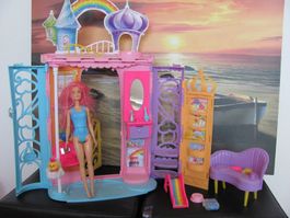 Barbie Schloss - Koffer mit Barbie