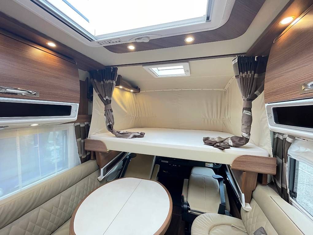 Véhicules de camping: Carthago Chic E-Line 61 XL LE – D'occasion à Langenthal par Reisemobil01 2