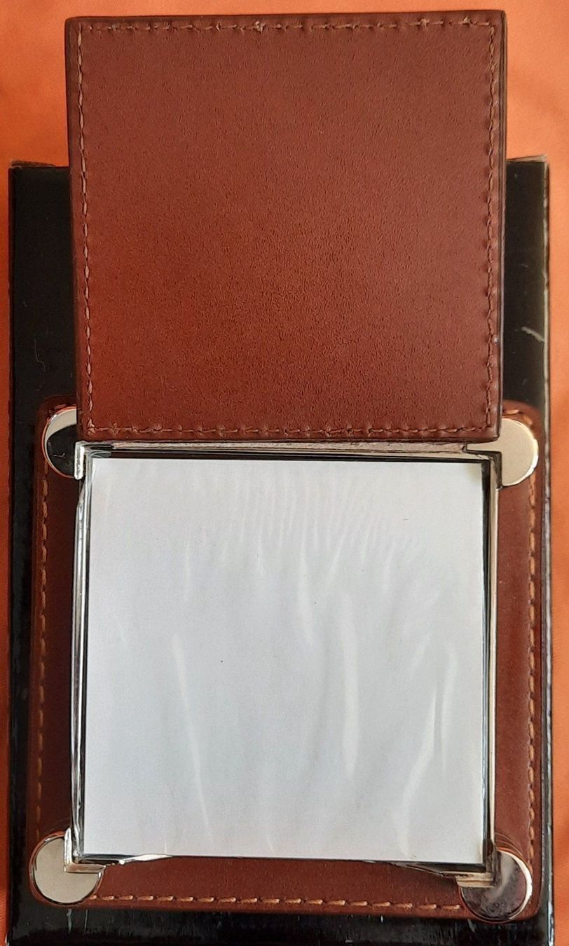 Altro in Decorazioni & Accessori: 2x Eleganter + Stilvoller Notizpapierhalter 2er Set – Nuovo e nell'imballaggio originale da Seuzach venduto da VT-Collections2