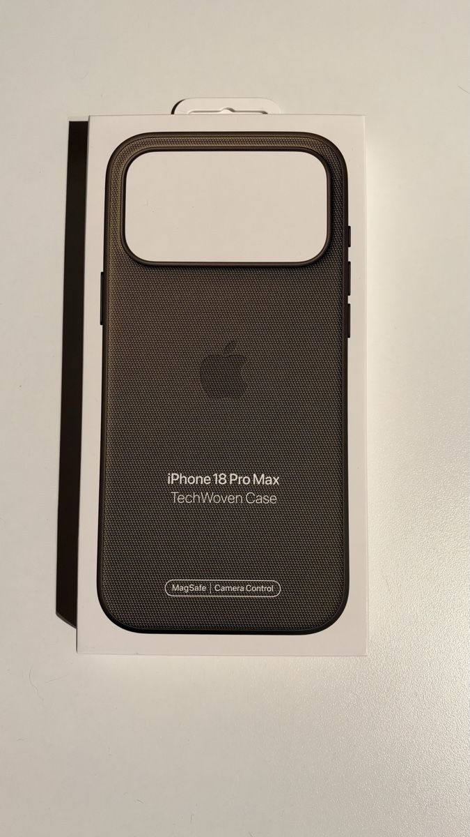 Apple Covers & Schutzfolien: Apple TechWoven Case for iPhone 18 Pro Max MagSafe. Olive. N – Neu (gemäss Beschreibung) aus St. Moritz von zor_858q