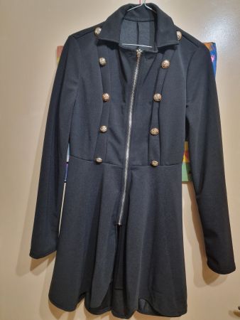 Kurzmantel mit Frontreissverschluss Grösse M, schwarz