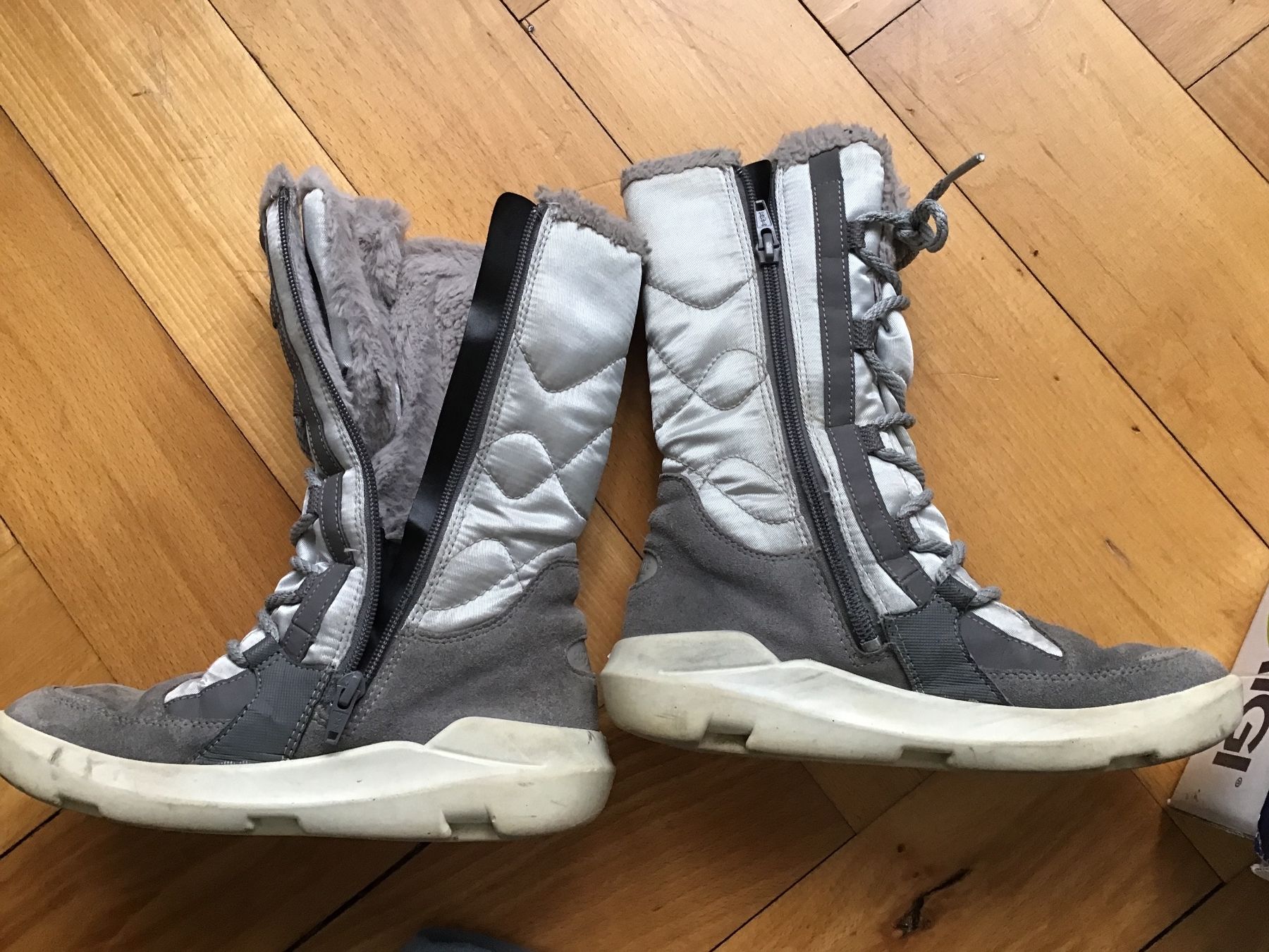Primigi Scarpe per ragazze: Kinder Winterstiefel Primigi gr.35 – Usato da Winterthur venduto da sune01 1