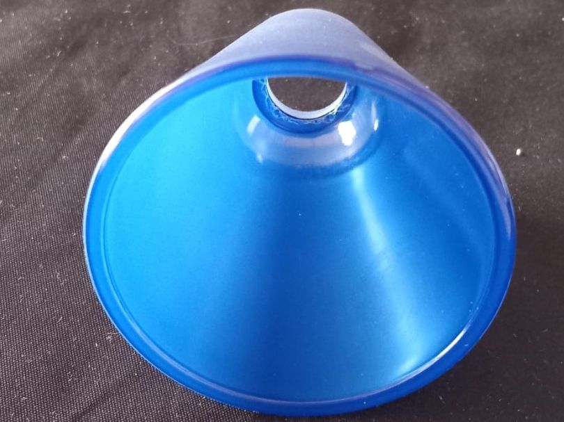Paralumi: 10 STK LAMPENGLÄSER -- BLAU – Nuovo (secondo la descrizione) da Huttwil venduto da Kunterbuntli 2