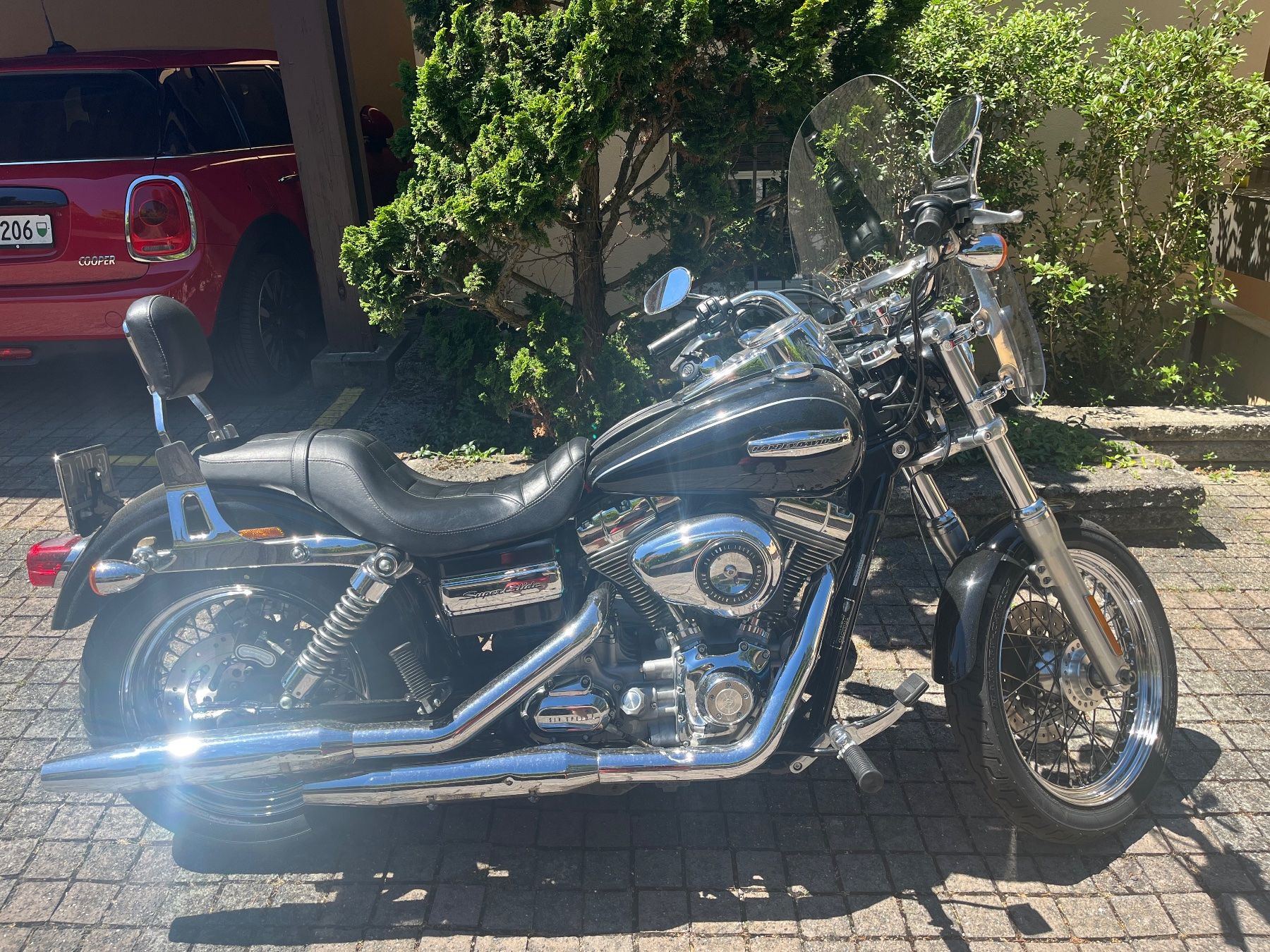 Harley-Davidson Cruisers: Harley davidson Dyna Super glide custom – D'occasion à La Conversion par winzen 1