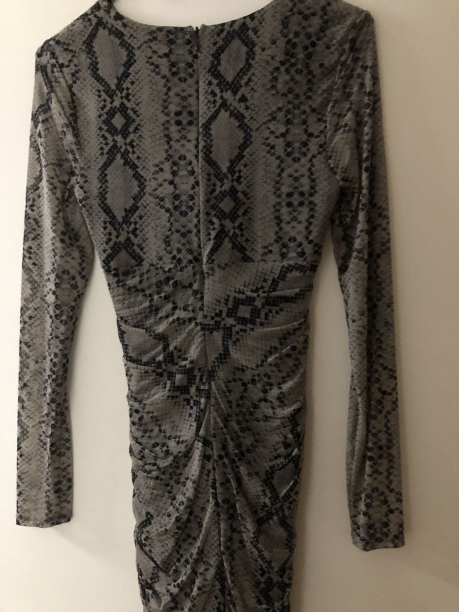Guess Robes: Guess Kleid neu – Neuf (Voir description) à Spreitenbach par Niccinicci