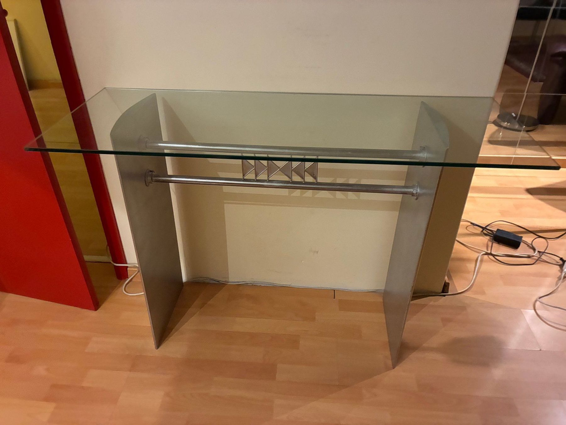 Schreibtische: Sideboard – Gebraucht aus Dübendorf von Fendi07