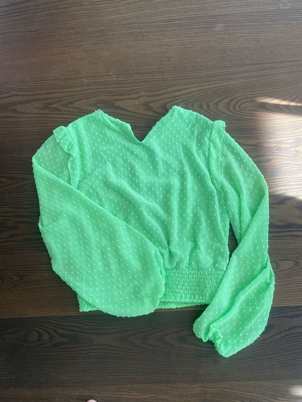 Camicette: Bluse in Neon-Grün, Grösse – Usato da Dielsdorf venduto da sissy04 1