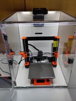 Prusa MK3S+ 3D Drucker mit Schutzgehäuse und MMU2S Upgrade