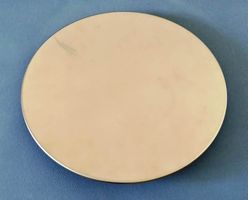 Tortenplatte aus Edelstahl 18/10 - Durchmesser 32 cm -