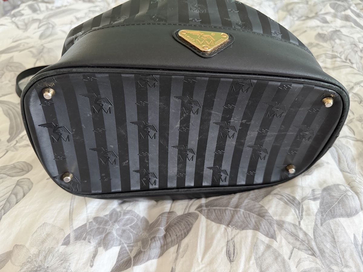 Maison Mollerus Taschen: Maison Mollerus Beuteltasche Niesen – Gebraucht aus Münsingen von Lop. 6