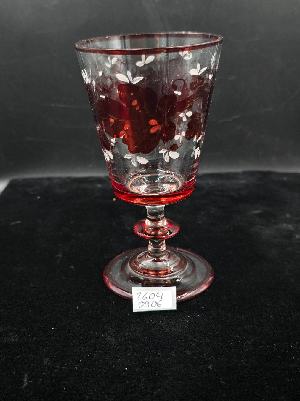 Karaffen: Karaffe mit Stöpsel, Buntglas mit 1 Glas – Gebraucht aus Rorschacherberg von snOOpydOg11 7