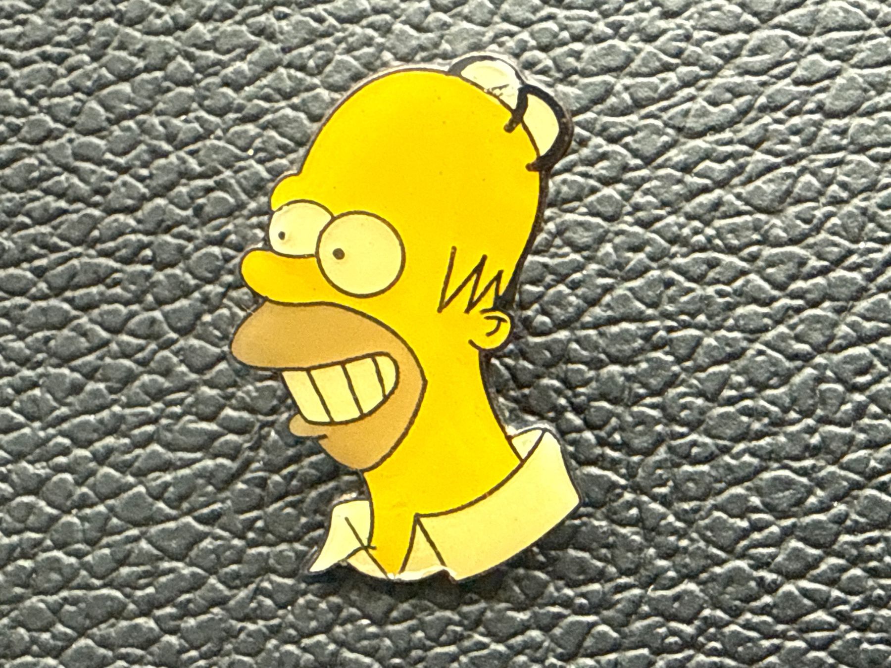 Plaketten & Abzeichen: Pin Homer Simpson – Gebraucht aus Glattbrugg von Schweigmatt