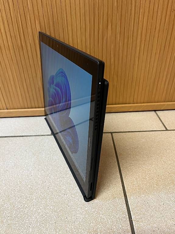 Lenovo Notebook: Lenovo ThinkPad X1 Tablet Gen3 - 256GB – Usato da Schönholzerswilen venduto da -Osiris- 3