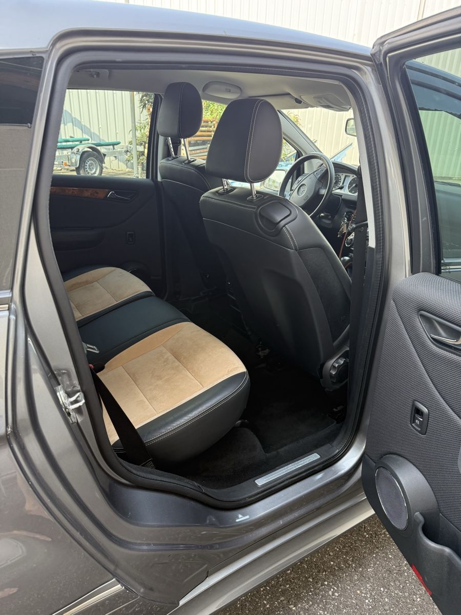 Mercedes-Benz Automobili: Mercedes Benz B200 Turbo – Usato da Luzern venduto da CocoLoco82 6