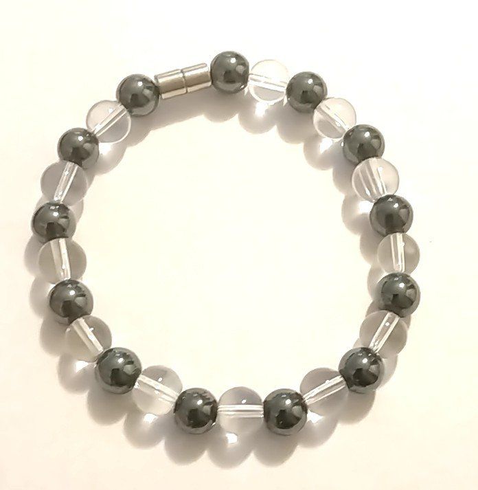 Bracciali & Braccialetti: Armkette mit Kristall und Hämatit Perlen – Nuovo e nell'imballaggio originale da Münchenbuchsee venduto da Daniel0133