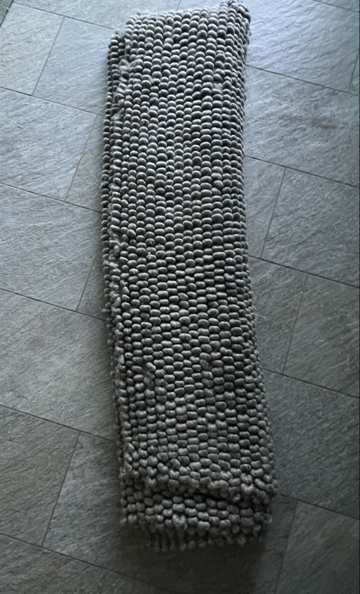 Hay Tappeti: HAY Peas Teppich 140x200cm Grau gebraucht – Usato da Boppelsen venduto da cja 3