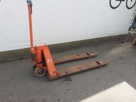 2 transpalettes à réparer