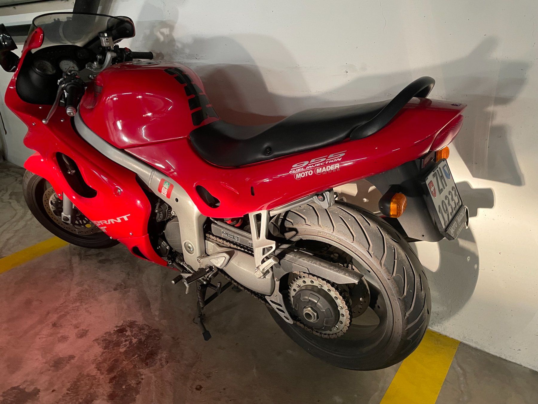 Triumph Touring: Triumph Sprint ST 955i – Usato da Aeugst am Albis venduto da 2good 6