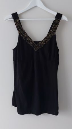 Damen Top schwarz mit goldenen Verzierungen - Grösse M