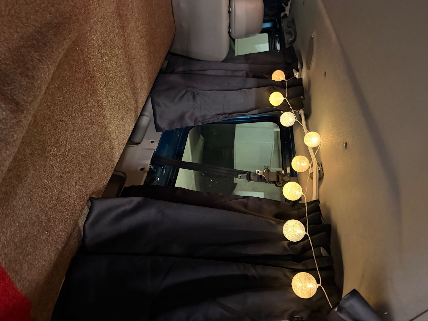 Renault Autos: Renault Trafic Camper Ausbau, Standheizung, Top Zustand! – Gebraucht aus Ebikon von ach_plx8 3