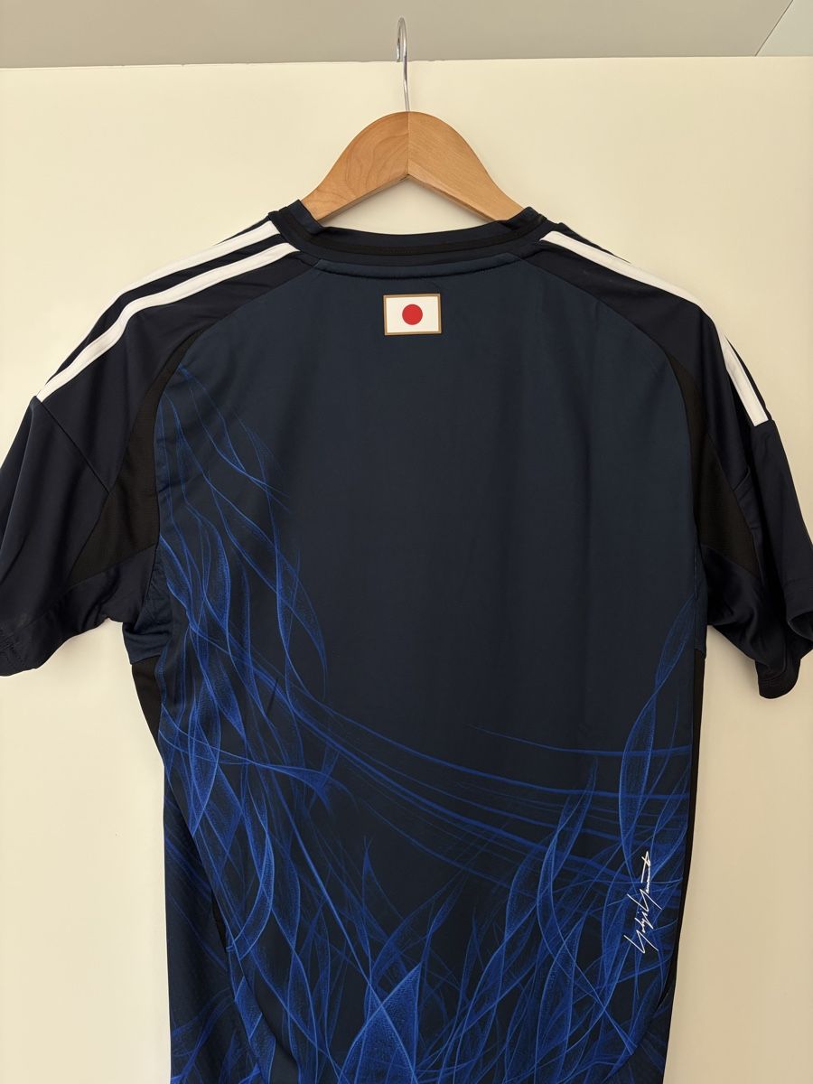 Adidas Maillots de corps & Pantalons: Japan x Y-3 2024 Replica Kit – Neuf avec emballage d'origine à Hinteregg par EhnrikB 1