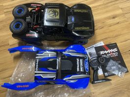RC Auto Traxxas Unlimited Desert Racer mit Karosserie 