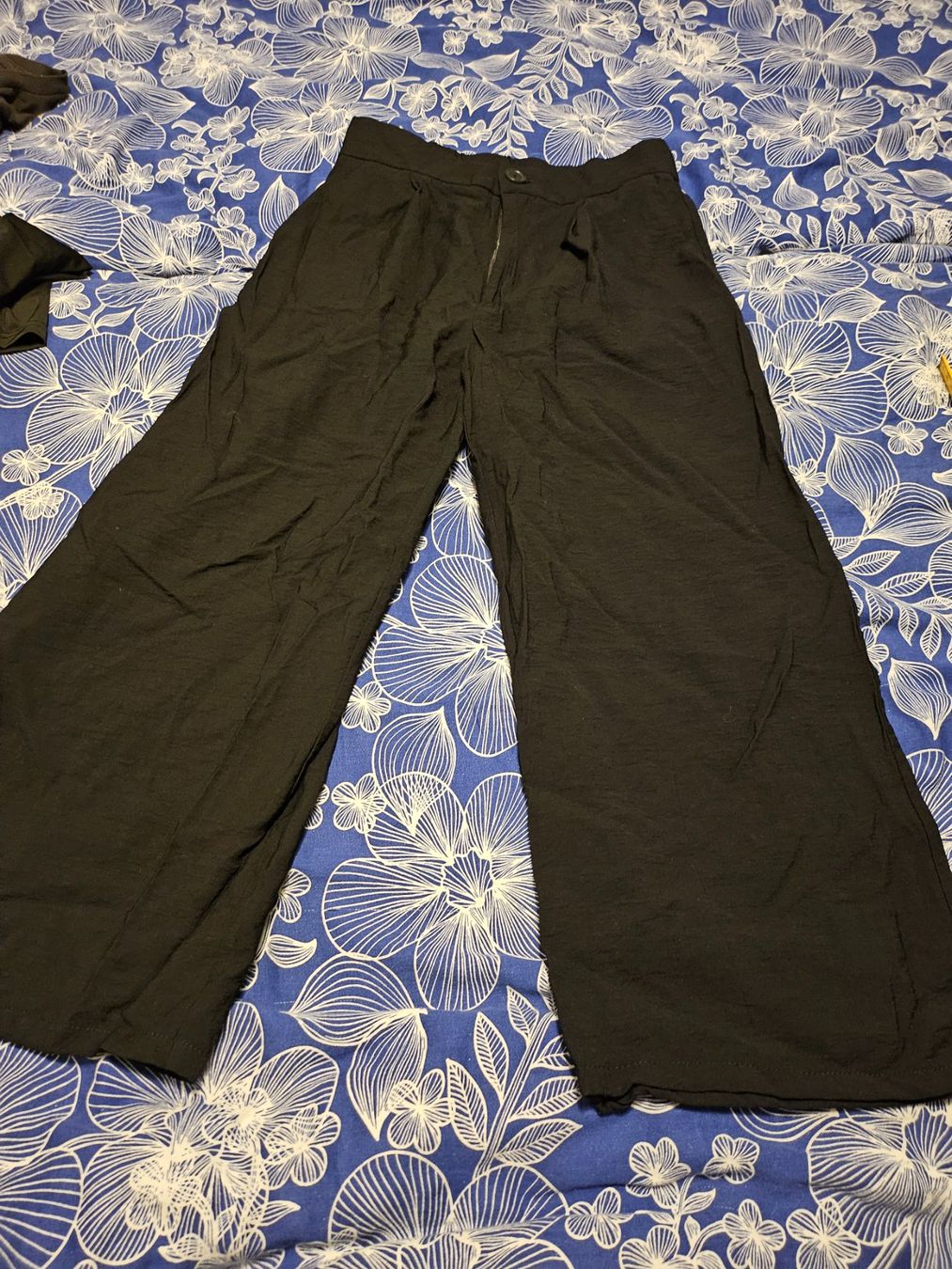 Stradivarius Jeans: Hose gr L Stradivarius – Nuovo (secondo la descrizione) da Dietikon venduto da Eleda