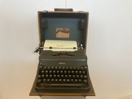 Historische Grüne Hermes 2000 inkl. Orig. Case ab 1.-