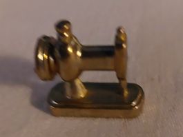 Goldene Nähmaschine aus Messing Vintage fürs Puppenhaus