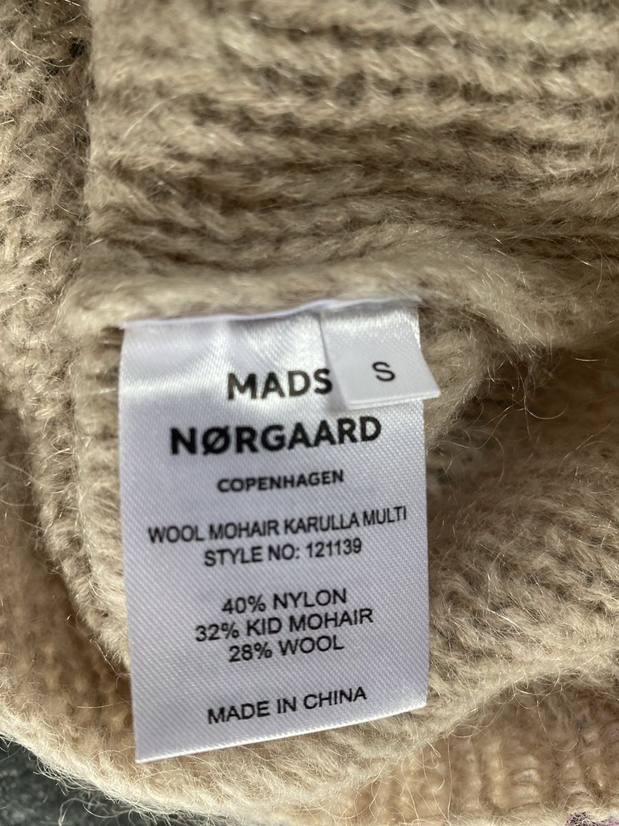 Maglioni & Felpe: Pulli Mads Nørgaard S NEU – Nuovo (secondo la descrizione) da Chur venduto da simhofstr 3