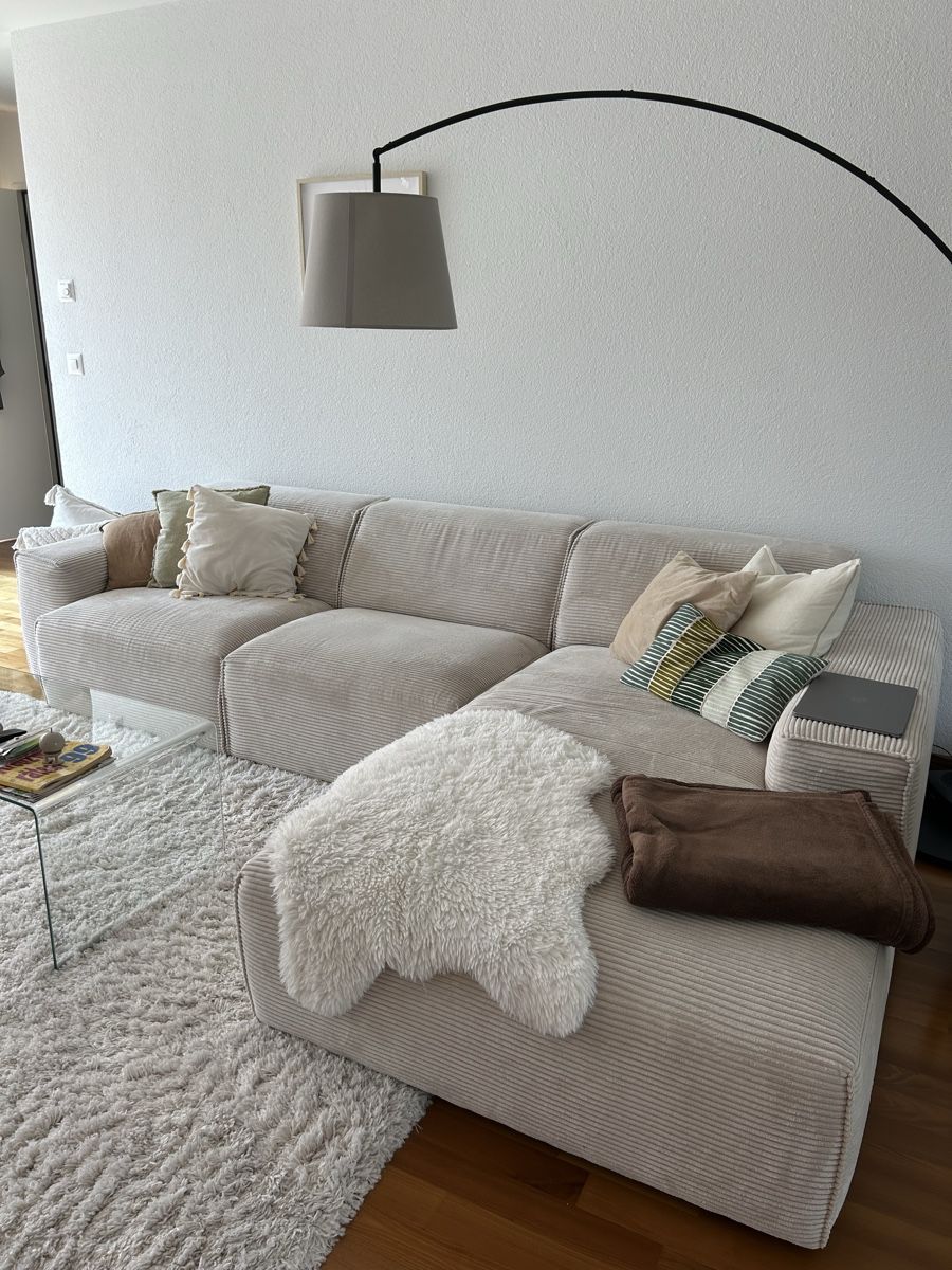 Sofas: Beiges Cord Ecksofa – Neu (gemäss Beschreibung) aus Winterthur von jolinsen 1