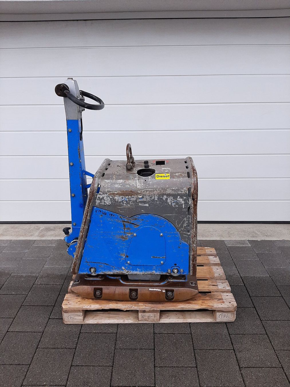 Tutte le macchine: Vibroplatte Rüttelplatte Weber Hatz Diesel – Usato da Rain venduto da Kleinmoto 1