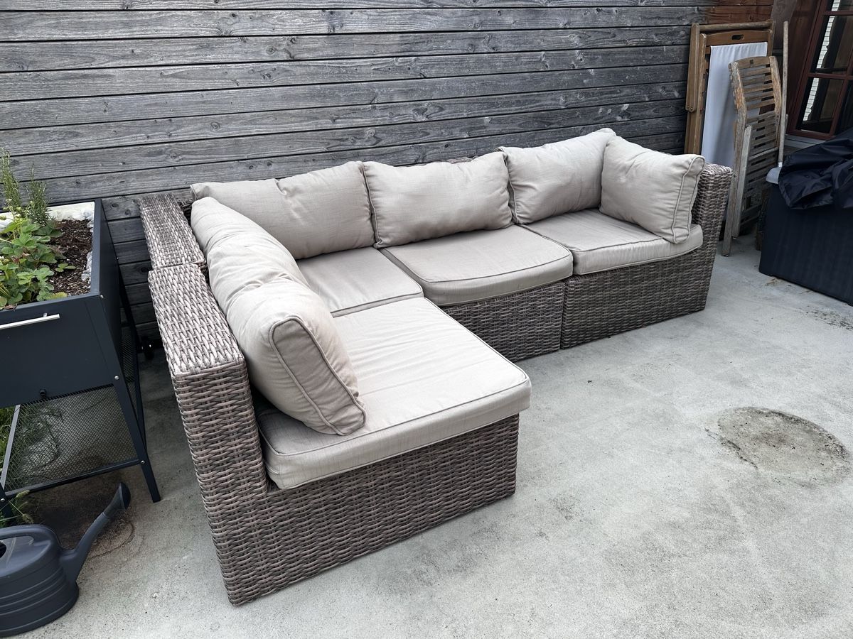 Sedie a sdraio: Gartenlounge Rattan – Usato da Küssnacht am Rigi venduto da CurlyBeppo 1