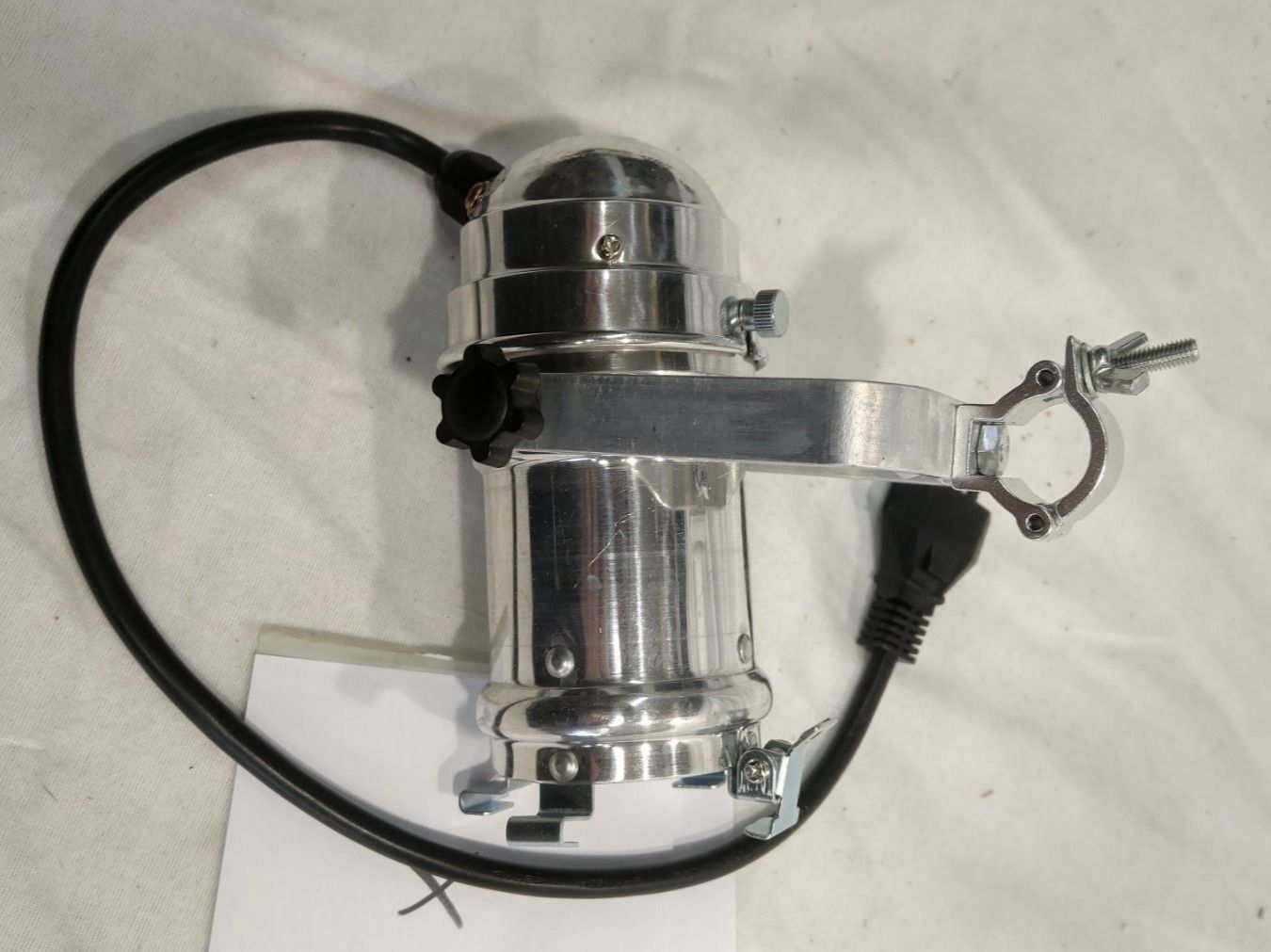 Fari: Par16 Deko Scheinwerfer mit Clamp  (x978) – Usato da Däniken SO venduto da Profog1 6