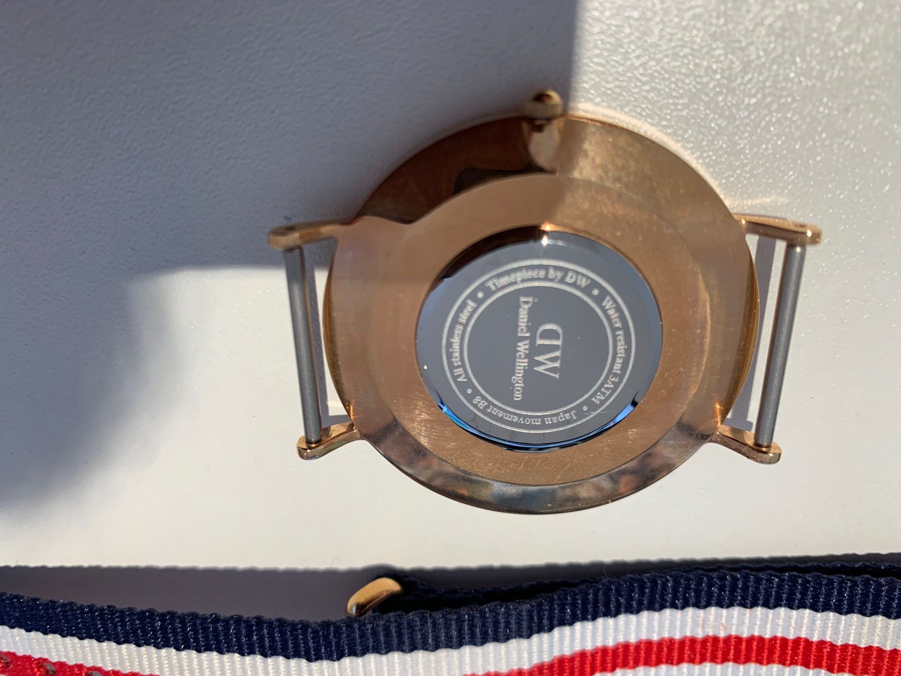Daniel Wellington Orologi: neuwertige Daniel Wellington Uhr – Usato da Bachenbülach venduto da pako91 5
