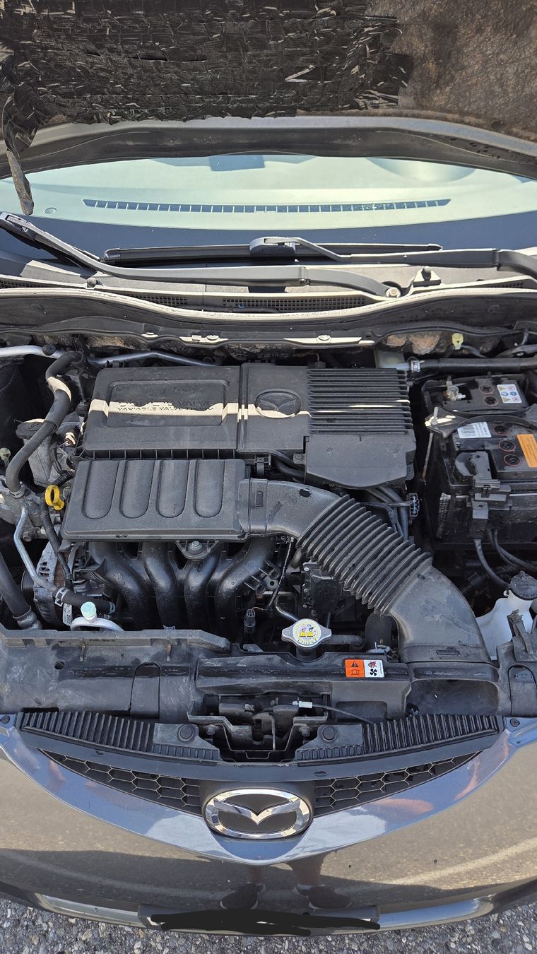 Mazda Autos: MAZDA 2 1.3 HP 2008 – D'occasion à Chur par paszimmi 8