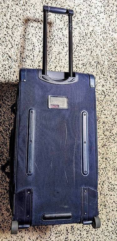 Altro in Aeronautica: Dakine Split Roller LG Trolley Reisetasche – Usato da Langnau i. E. venduto da blu_7xhw 2