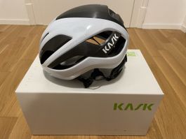Kask Elemento WG11 Rennvelohelm - Gr. M
