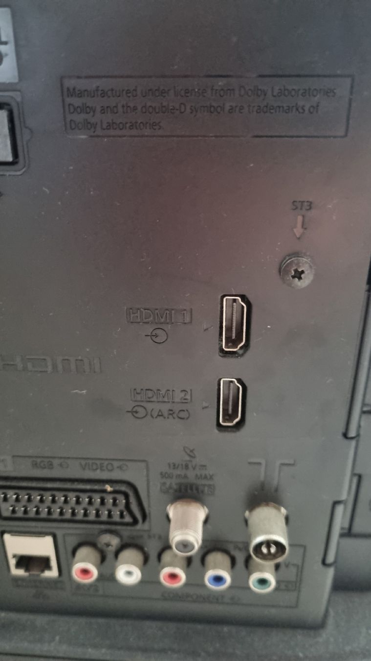 Panasonic Televisori: Téléviseur Panasonic 32" (Modèle TX-32CSW514) + télécommande – Usato da Travers venduto da Katerinaaa84 4