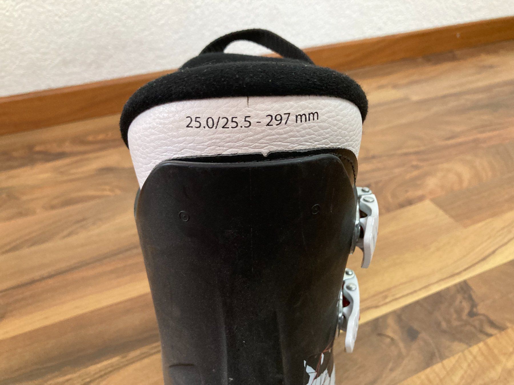 Atomic Scarpe da uomo: Skischuhe Atomic Waymaker JR 4 25.0/25.5 schwarz – Usato da Schötz venduto da Jekyll666 3