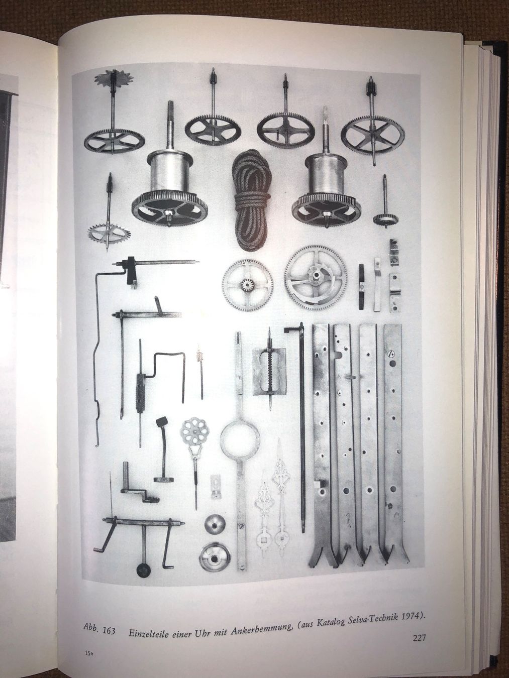 Libri: Comtoise /Burgunder - Uhrenbuch – Usato da Magden venduto da Hornet2 2